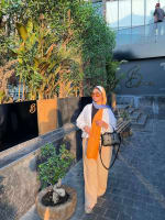 Flowy pants in latte