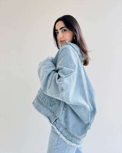 Denim jacket 