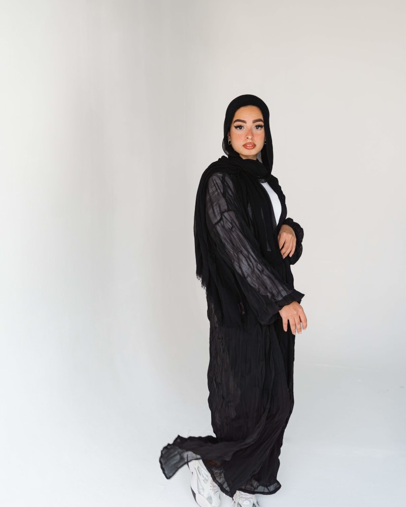 Chiffon Pleated kimono in black 