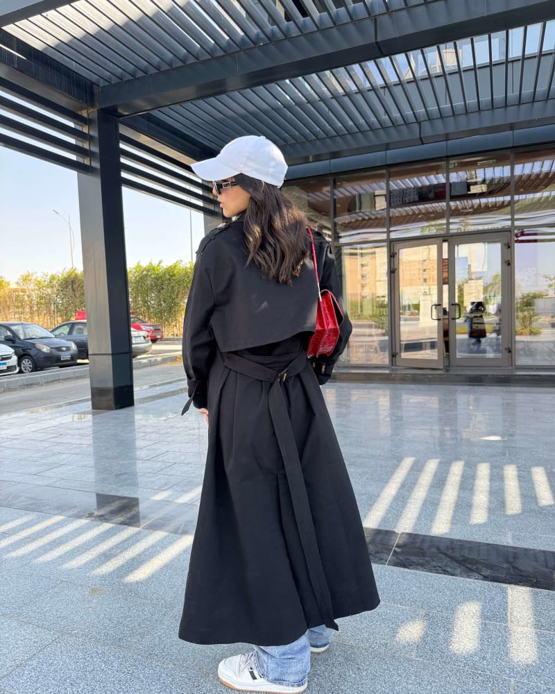 Long trench coat in black 