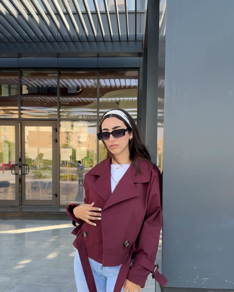 Cropped coat in burgundy 