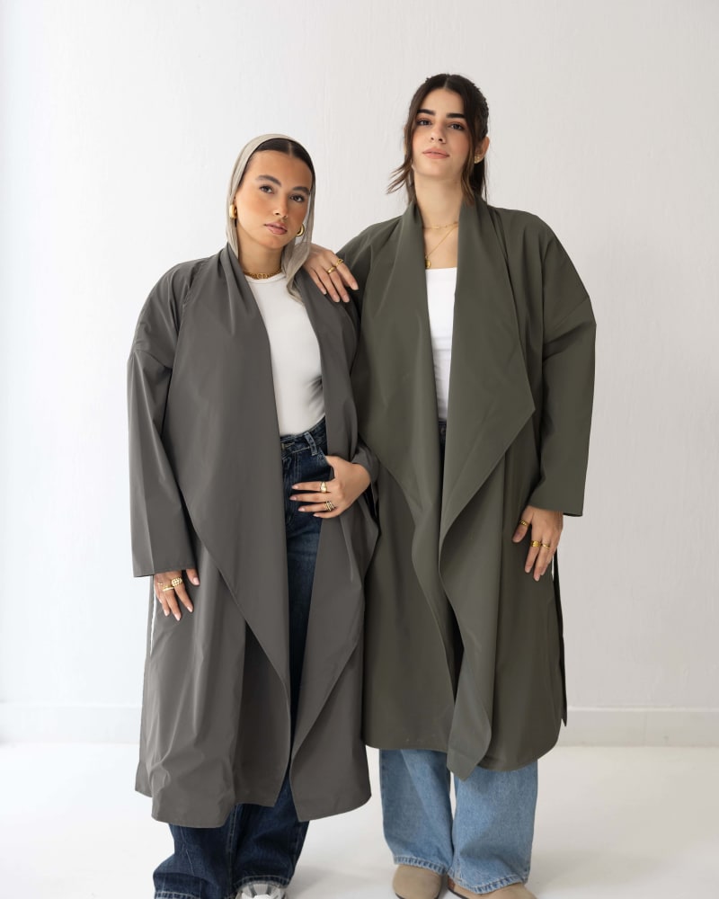 The waterproof coat-olive