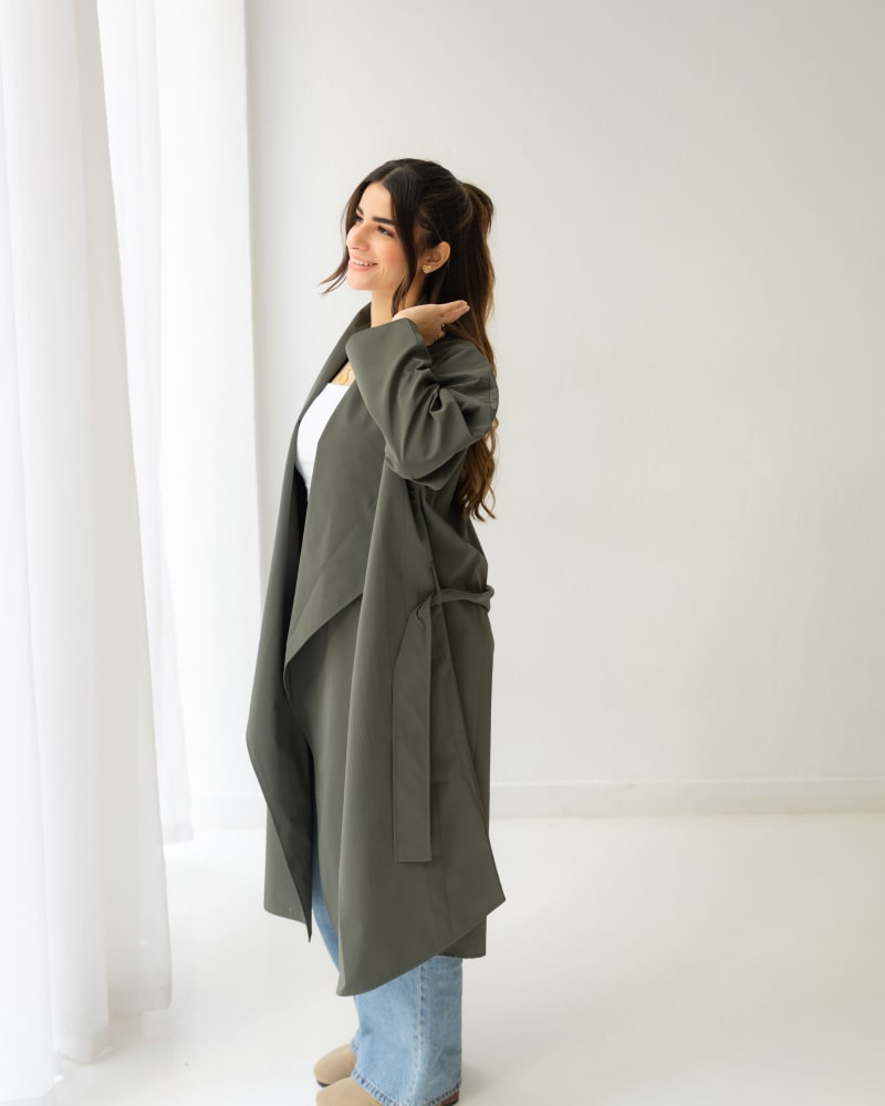 The waterproof coat-olive