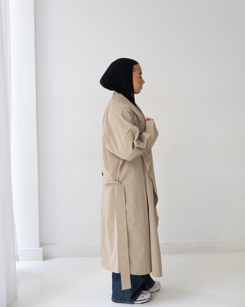 The waterproof coat-Beige