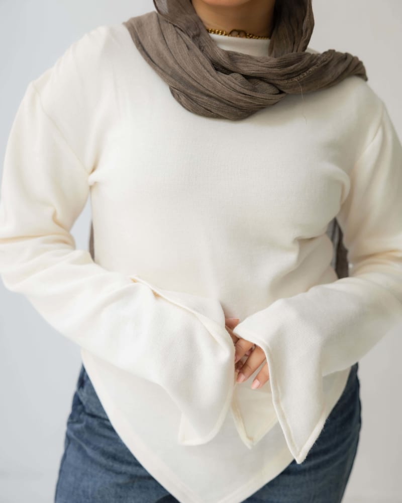 Everyday knit top- off white