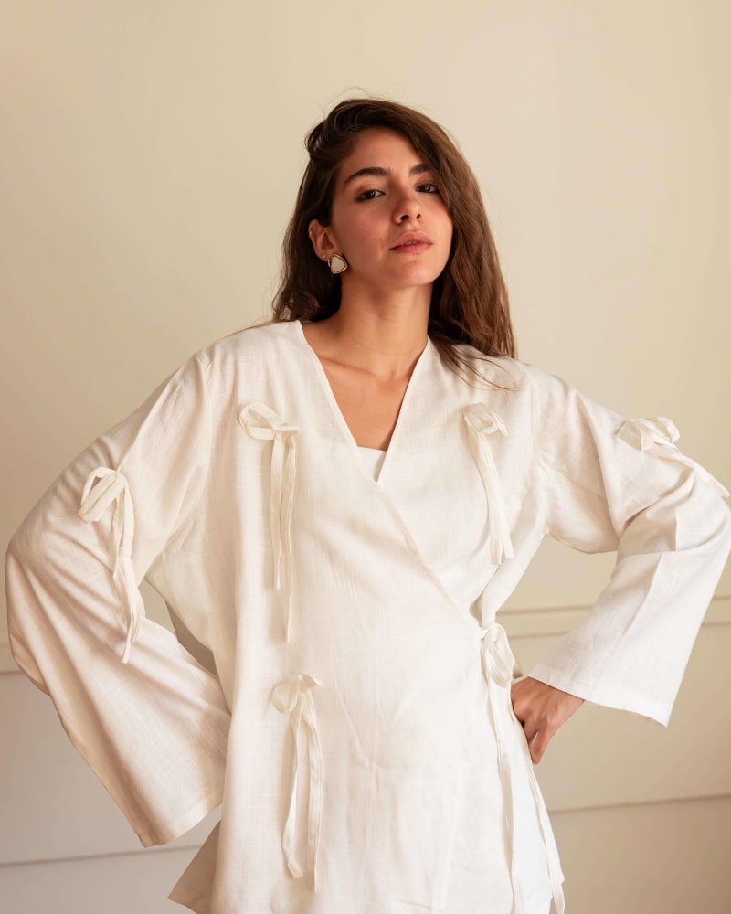 The ribbon blouse - white 