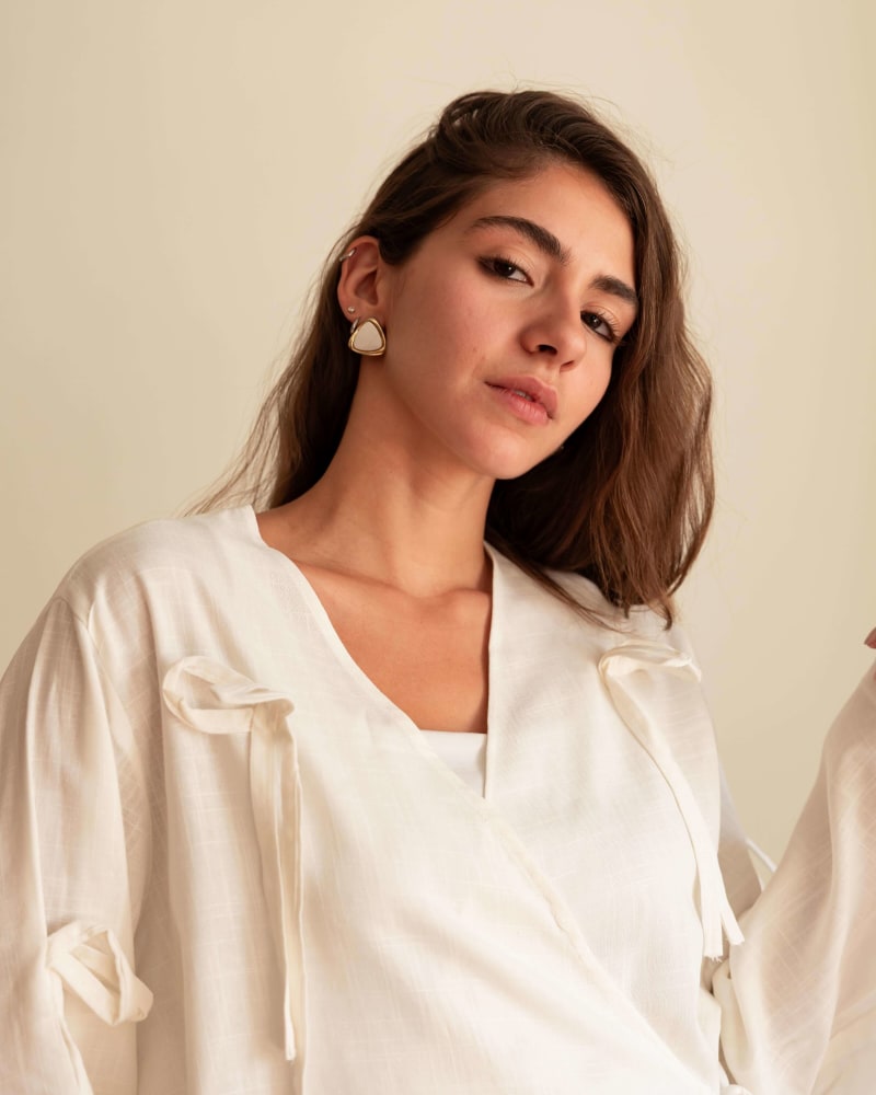 The ribbon blouse - white 